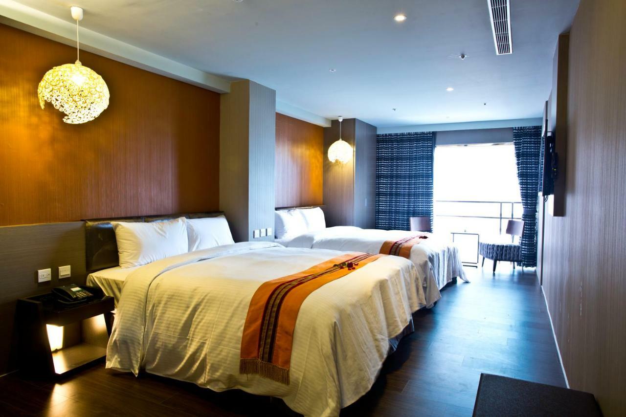 Fine Hotel Гаосюн Екстер'єр фото
