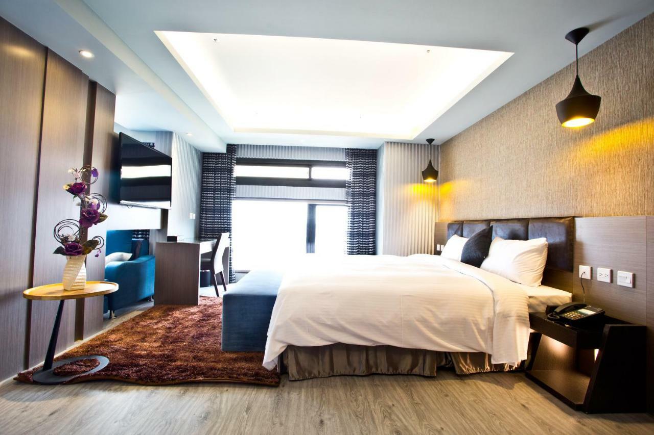 Fine Hotel Гаосюн Екстер'єр фото