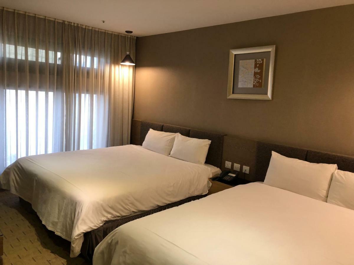 Fine Hotel Гаосюн Екстер'єр фото