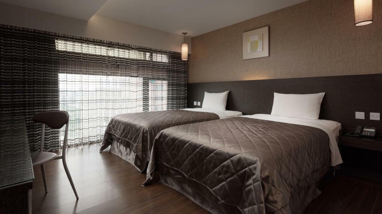Fine Hotel Гаосюн Екстер'єр фото